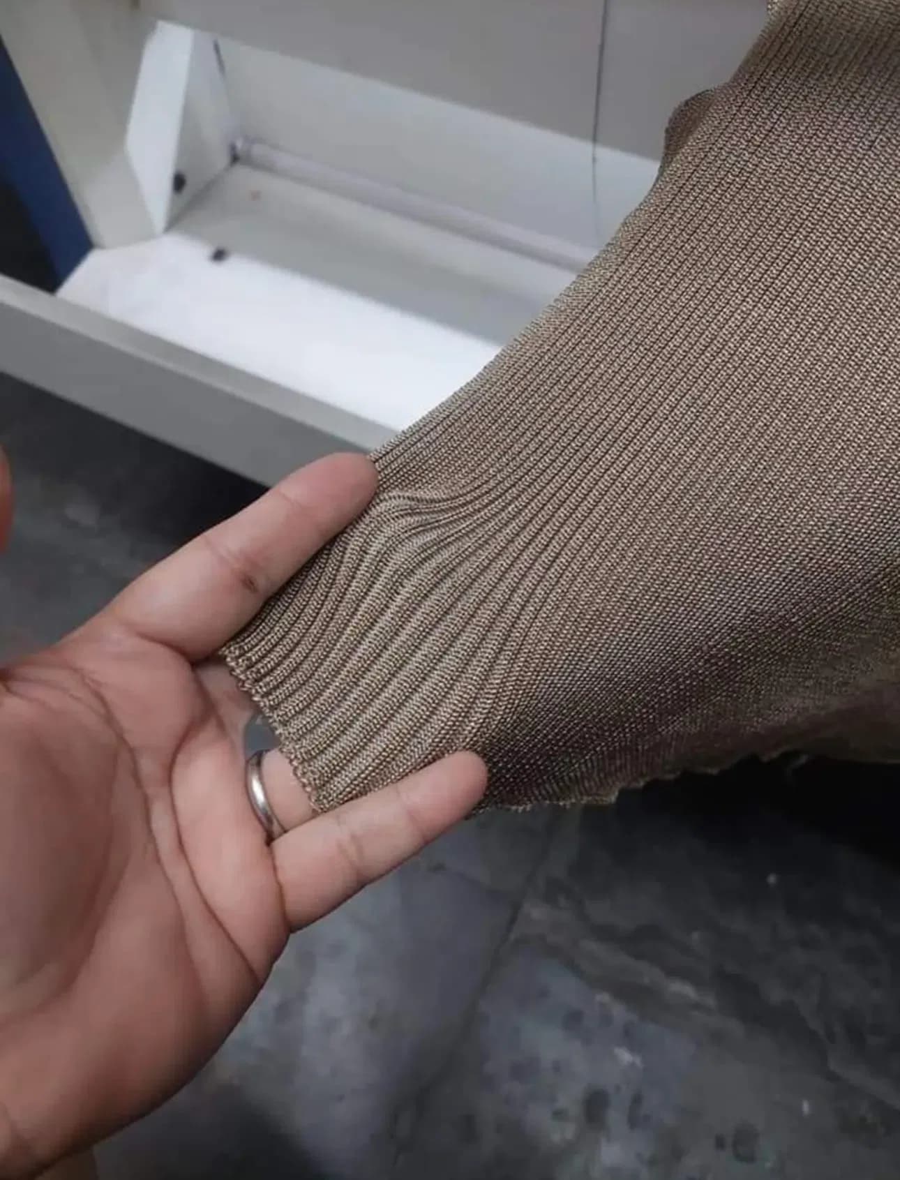 Máquina de tricô retilínea eletrônica da marca Cixing, modelo finura 12. - Foto 8