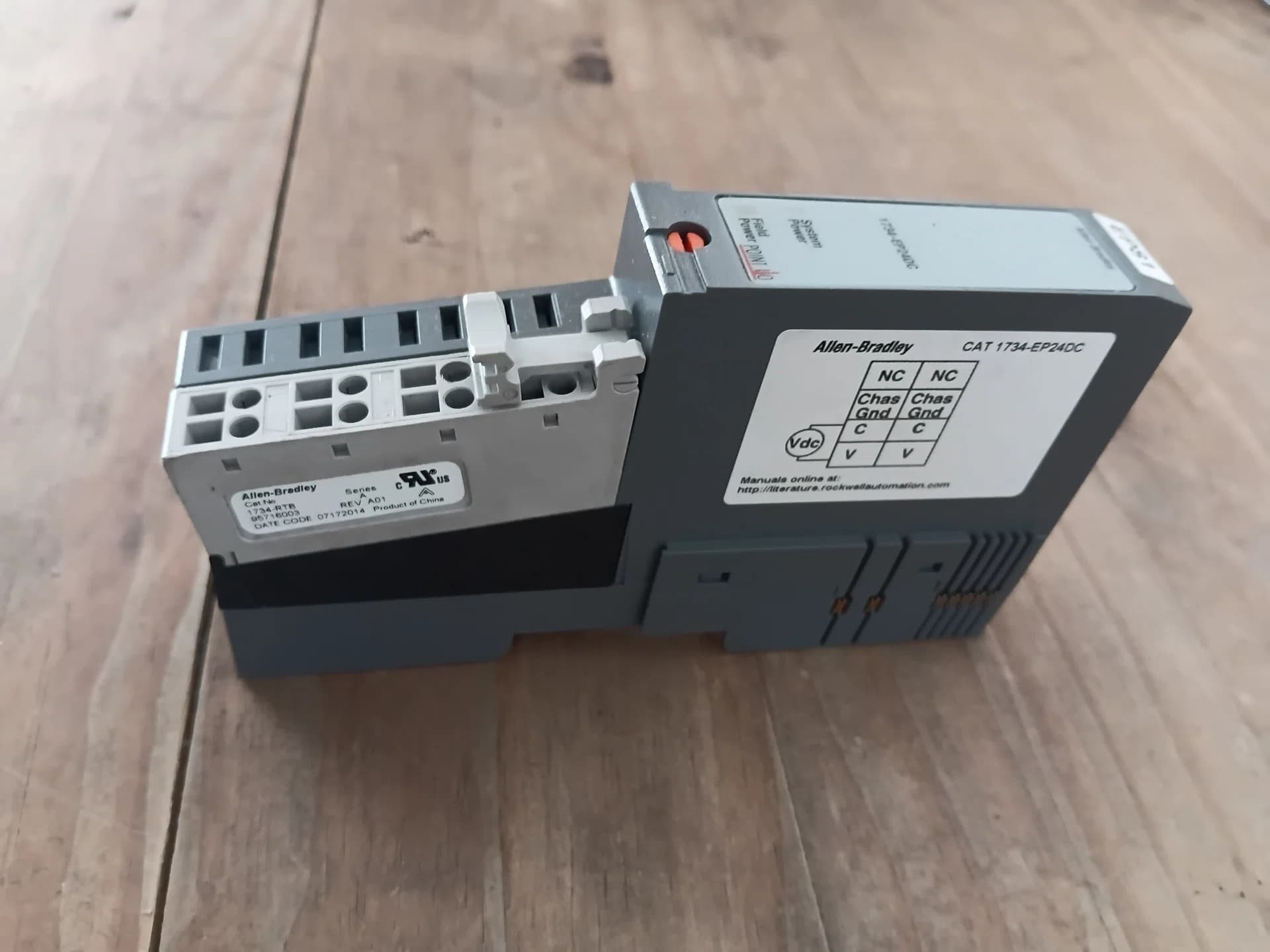 Lote Allen-bradley Point I/o – 22 Módulos - Foto 6