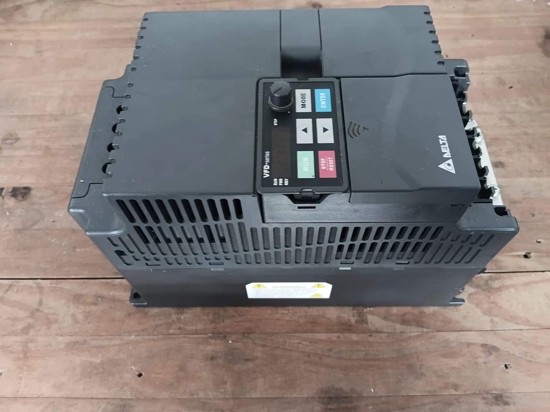 Inversor de Frequência Delta VFD110E43A 11kW 15CV 380V - Novo Original - Foto 1