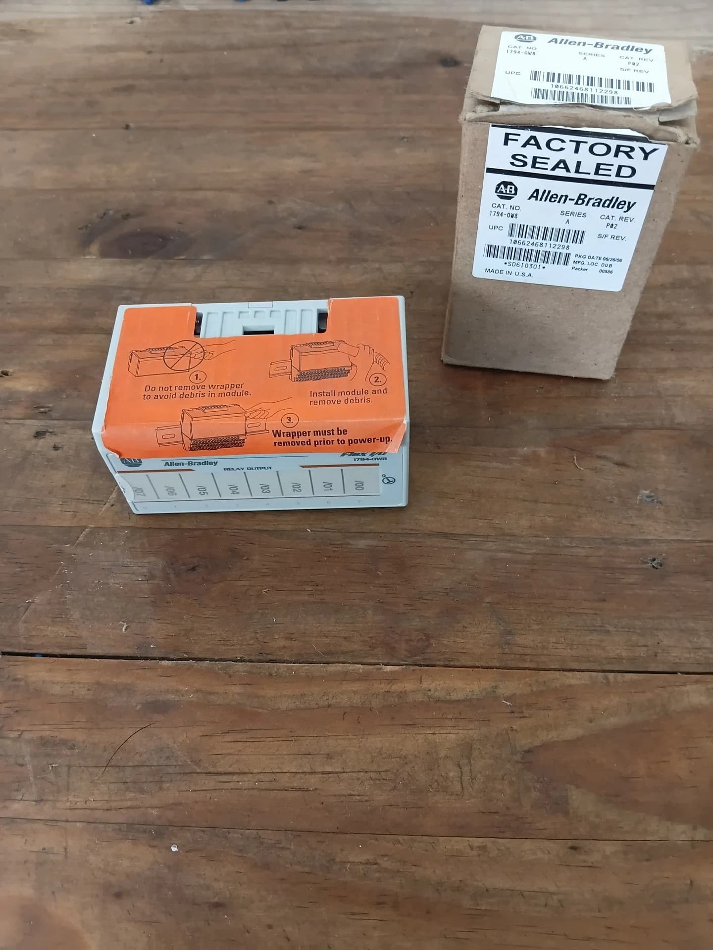 Módulo Allen-bradley 1794-0W8 Flex I/o - Lacrado - Foto 2