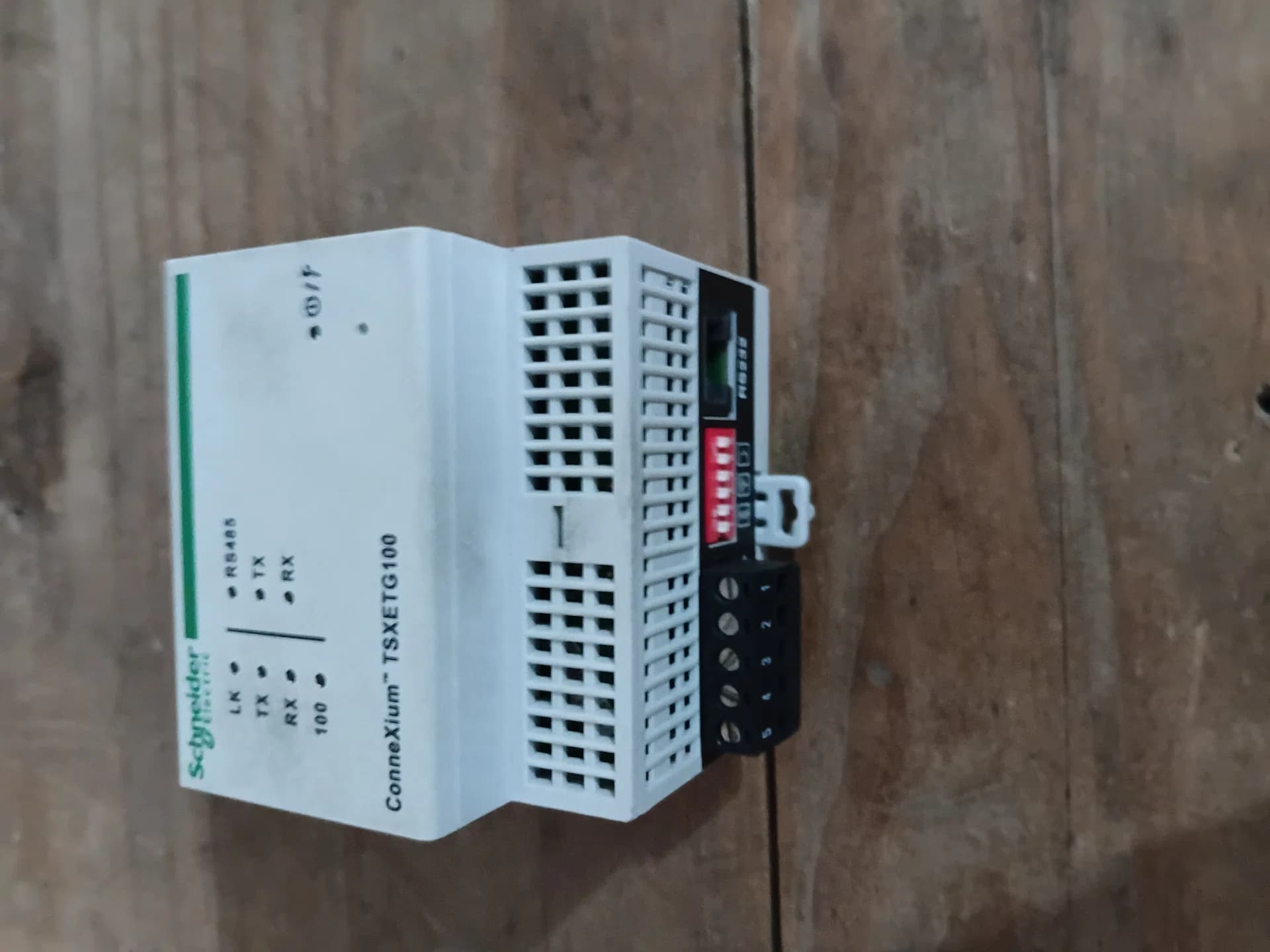 Gateway Schneider Connexium TSXETG100 - G2/FW3.000 - Ótimo Estado + NF - Foto 2