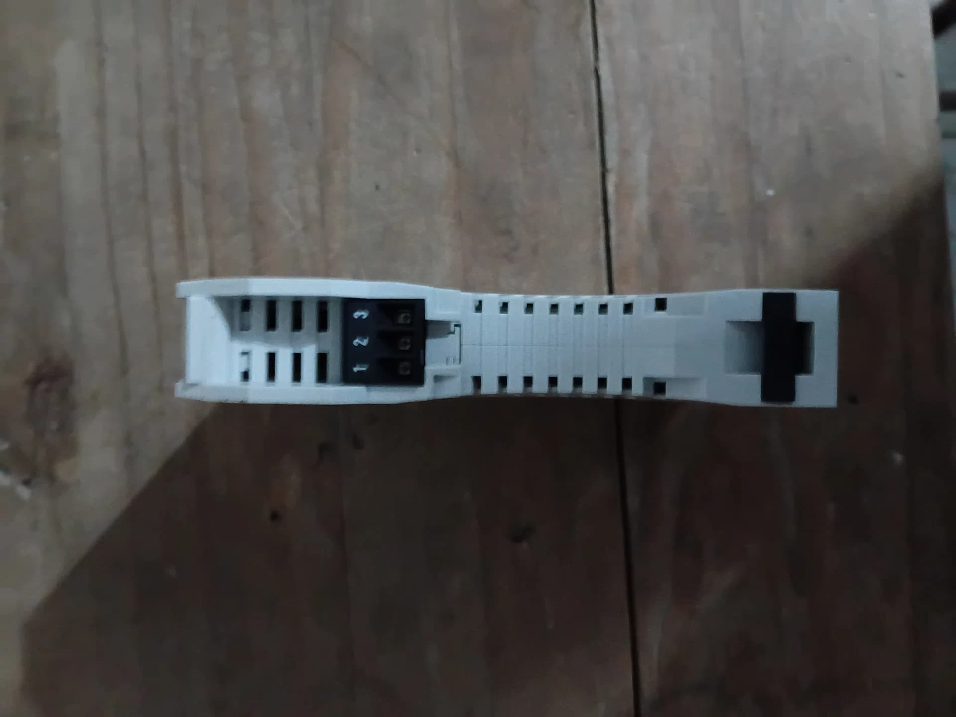 Switch Ethernet Allen-bradley Stratix 2000 1783-US05T - 5 Portas - Usado + NF - 3 Unid. Disponível - Foto 3
