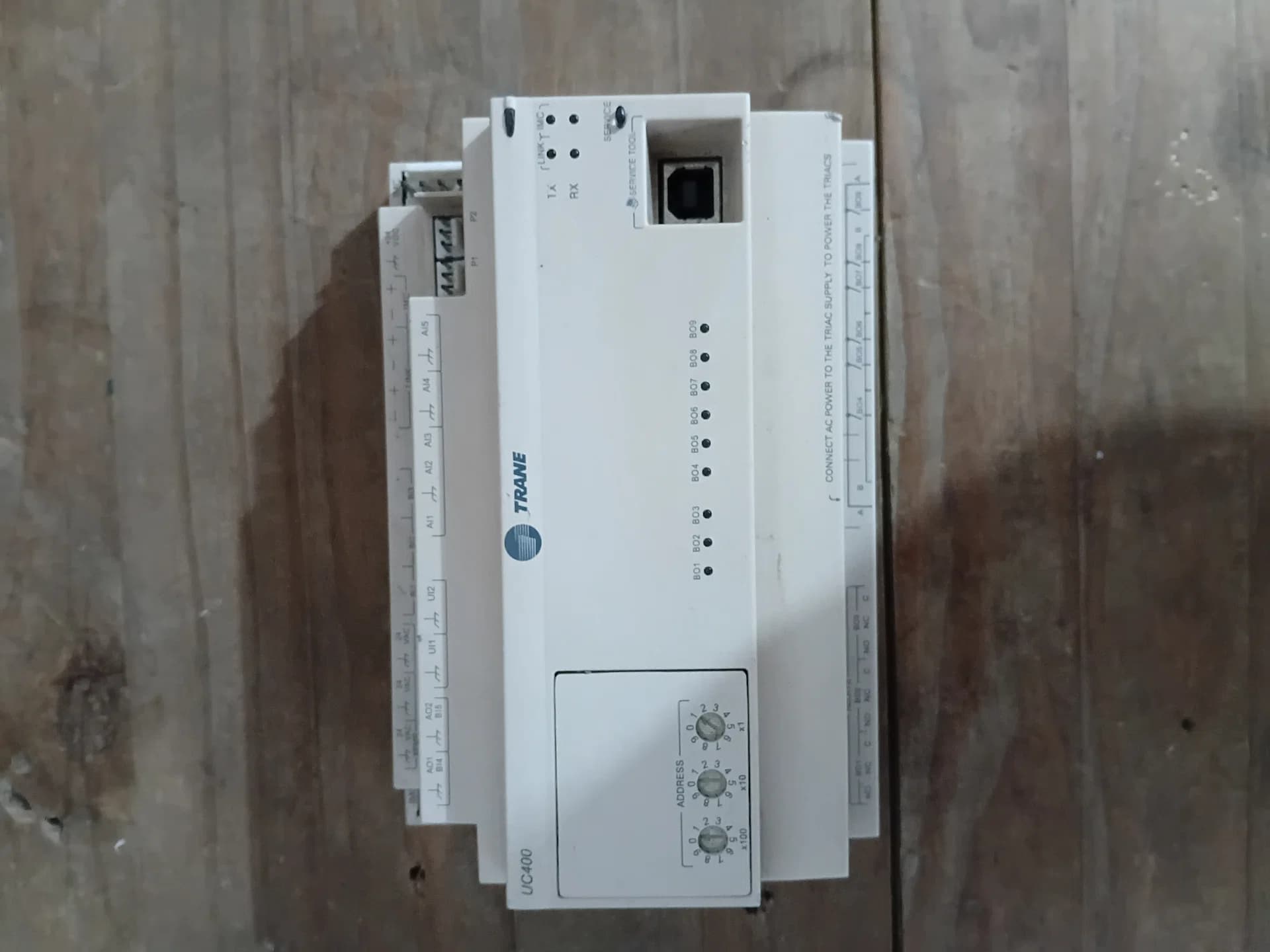 Controlador Trane Tracer UC400 Bacnet - HVAC - Usado + NOTA Fiscal - Foto 1