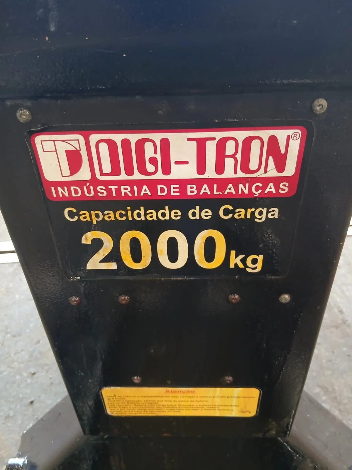 Paleteira com Balança Digital - Digi-tron - 2000 Kg - Foto 1