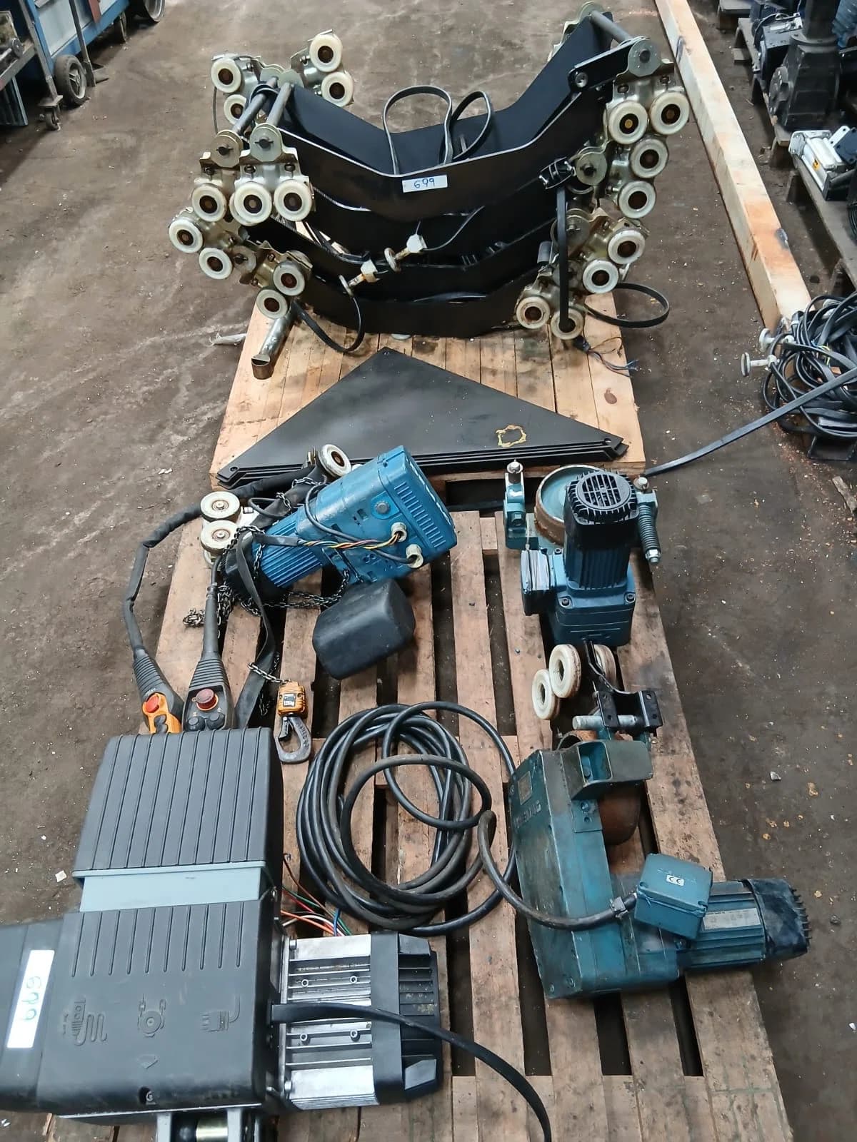 4 Talhas Elétricas da Marca Demag - Foto 1