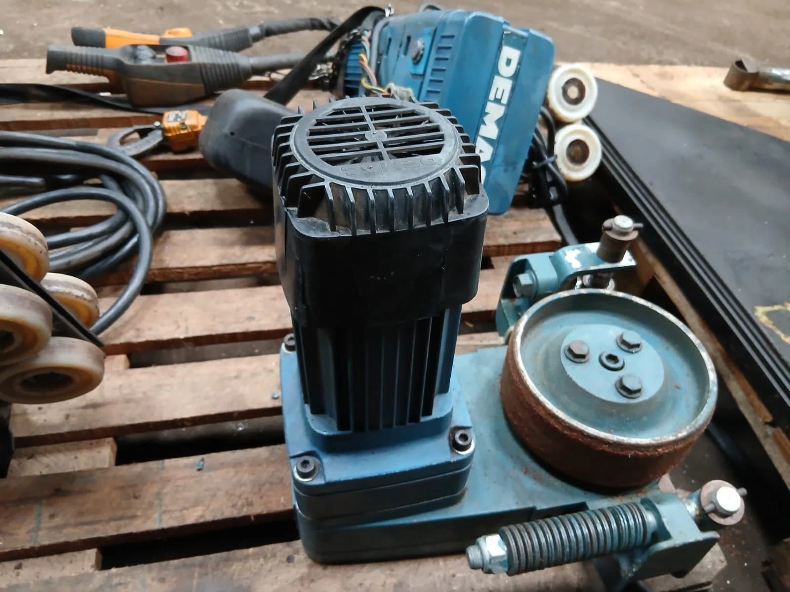 4 Talhas Elétricas da Marca Demag - Foto 7