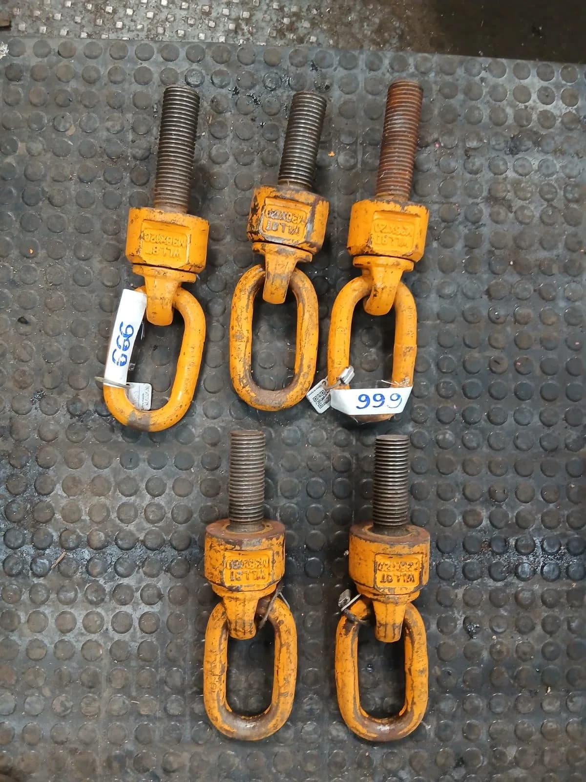 5 Olhais Giratórios C/ Rosca - Capac 8 Ton - Foto 2